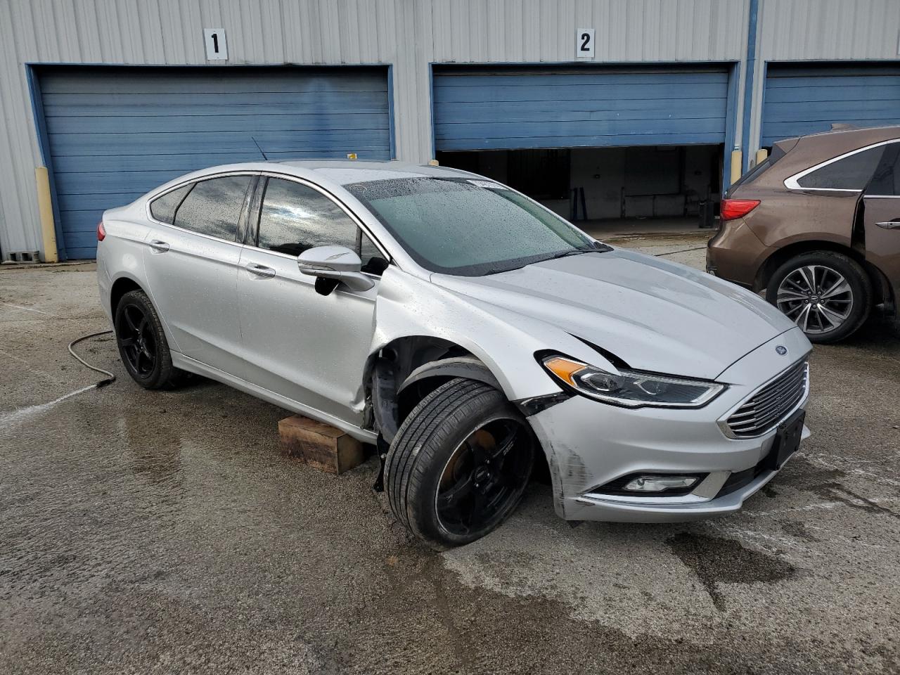 2017 Ford Fusion VIN 3FA6P0H93HR396242 Copart auction photo, front end / side damage thumbnail 4