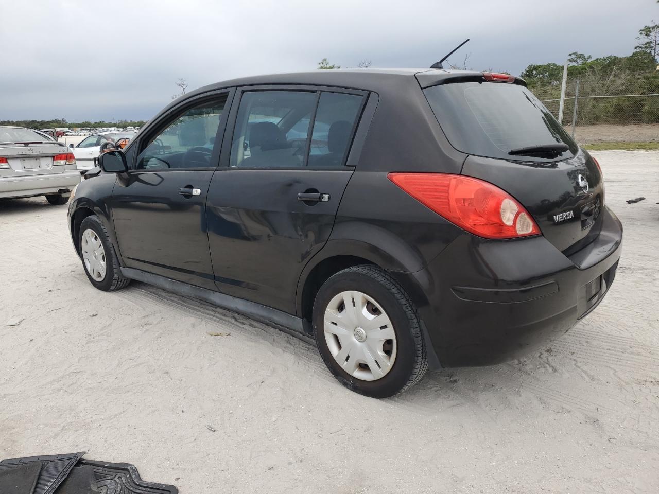 2010 Nissan Versa VIN 3N1BC1CP7AL354278 Copart auction photo, front end / minor dent/scratches damage thumbnail 2