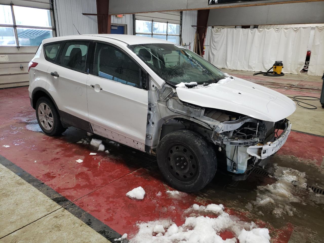 2014 Ford Escape VIN 1FMCU0F77EUC18342 Copart auction photo, front end damage thumbnail 4