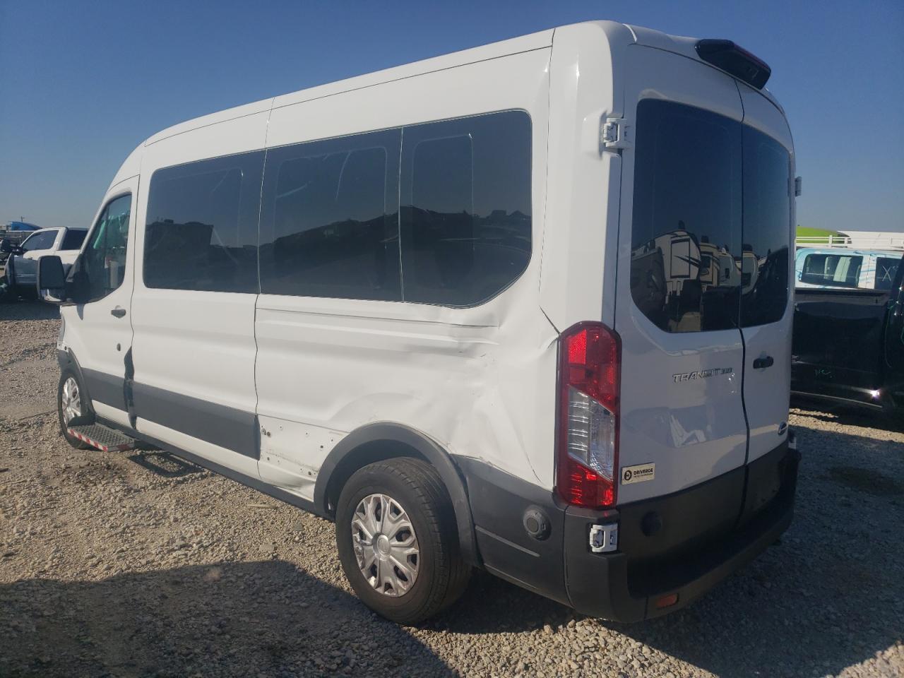2020 Ford Transit VIN 1FBAX2C81LKA10496 Copart auction photo, front end / rear end damage thumbnail 2