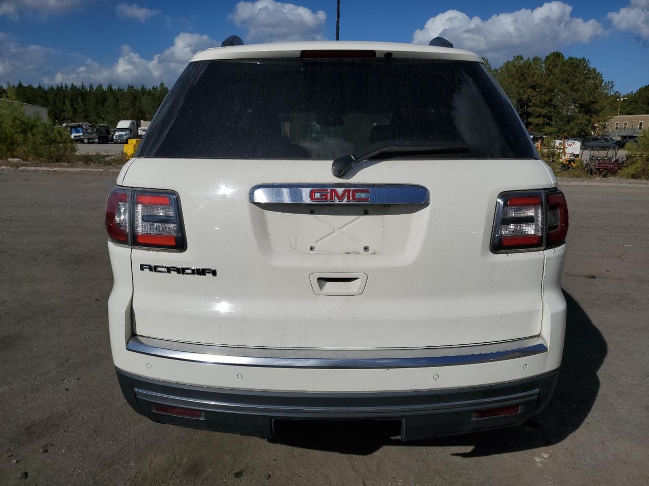 2015 GMC Acadia VIN 1GKKRRKD5FJ125537 Copart auction photo, front end damage thumbnail 6