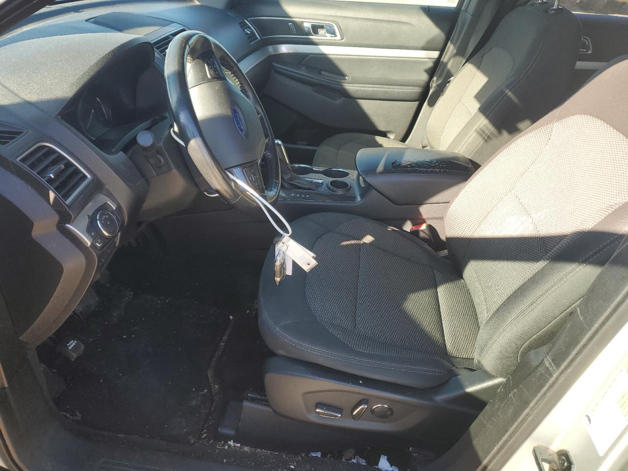 2017 Ford Explorer VIN 1FM5K7D87HGC99350 Copart auction photo, front end / mechanical damage thumbnail 7