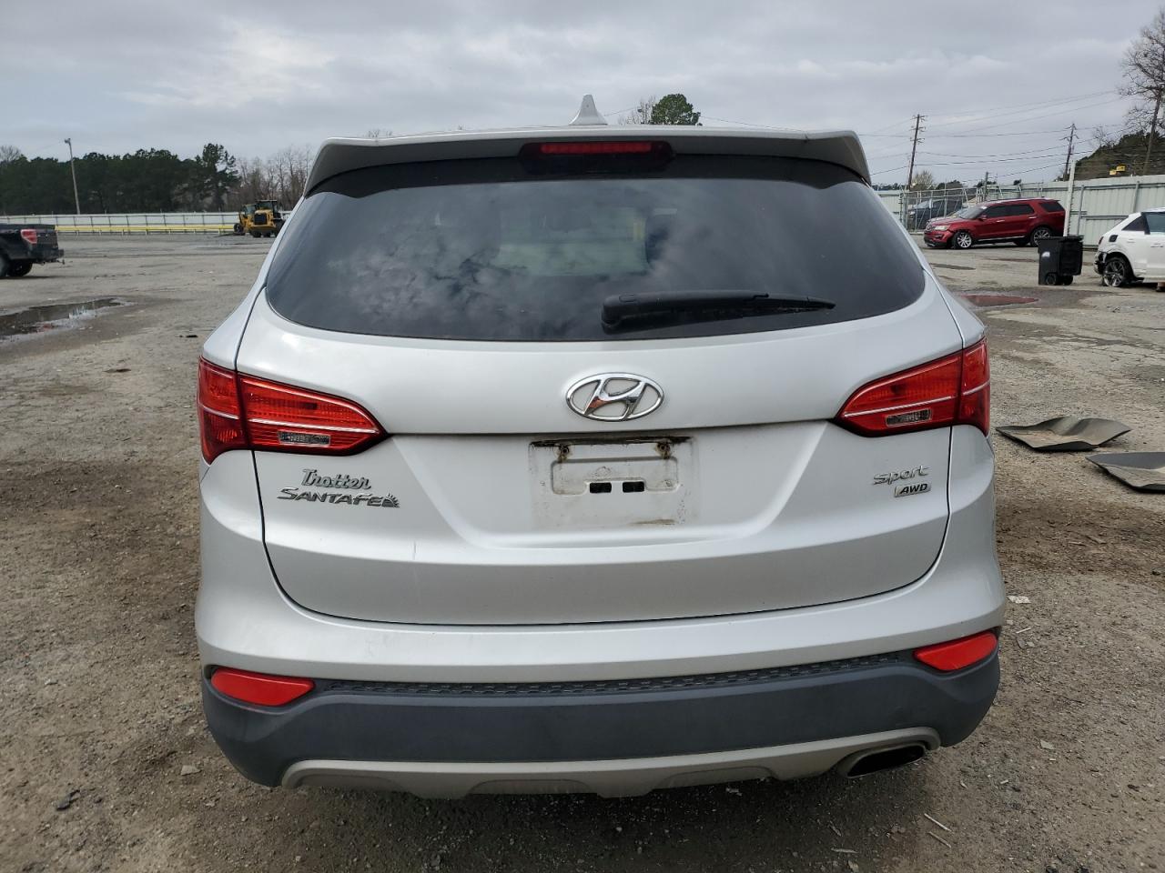 2014 Hyundai Santa Fe VIN 5XYZTDLBXEG175747 Copart auction photo, front end / minor dent/scratches damage thumbnail 6