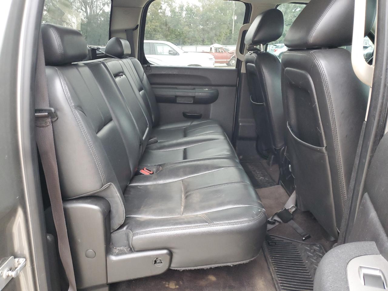 2014 GMC Sierra VIN 1GT413C80EF130446 Copart auction photo, front end / minor dent/scratches damage thumbnail 10