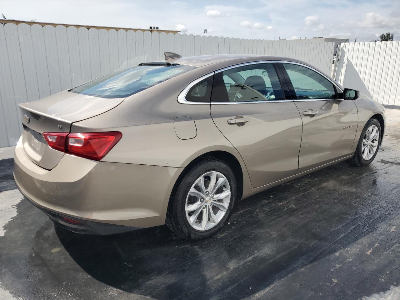 2023 Chevrolet Malibu VIN 1G1ZD5ST8PF135386 Copart auction photo, rear end / minor dent/scratches damage thumbnail 3