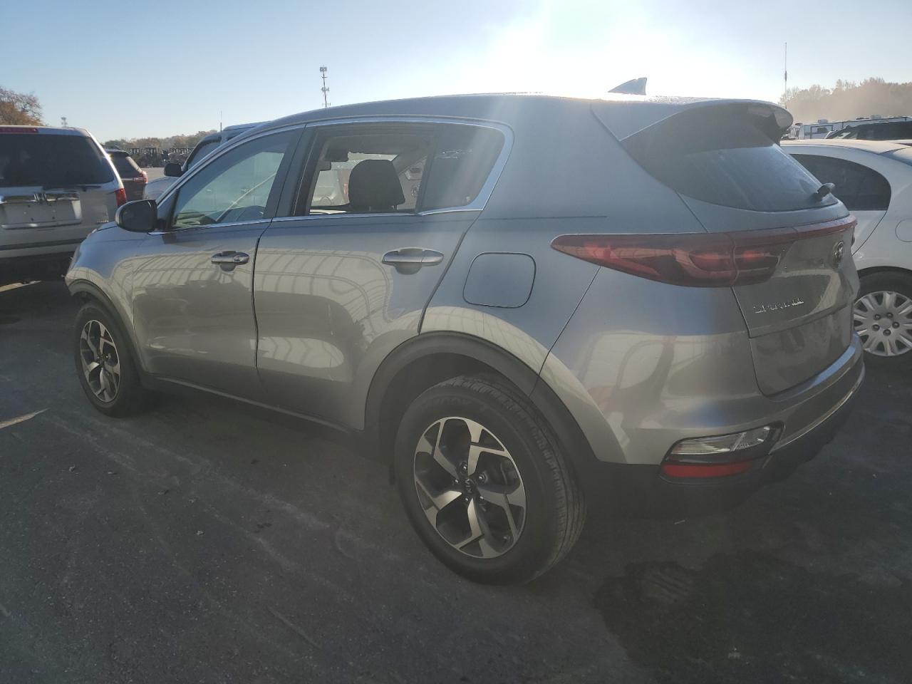 2021 KIA Sportage VIN KNDPM3ACXM7888220 Copart auction photo, front end damage thumbnail 2