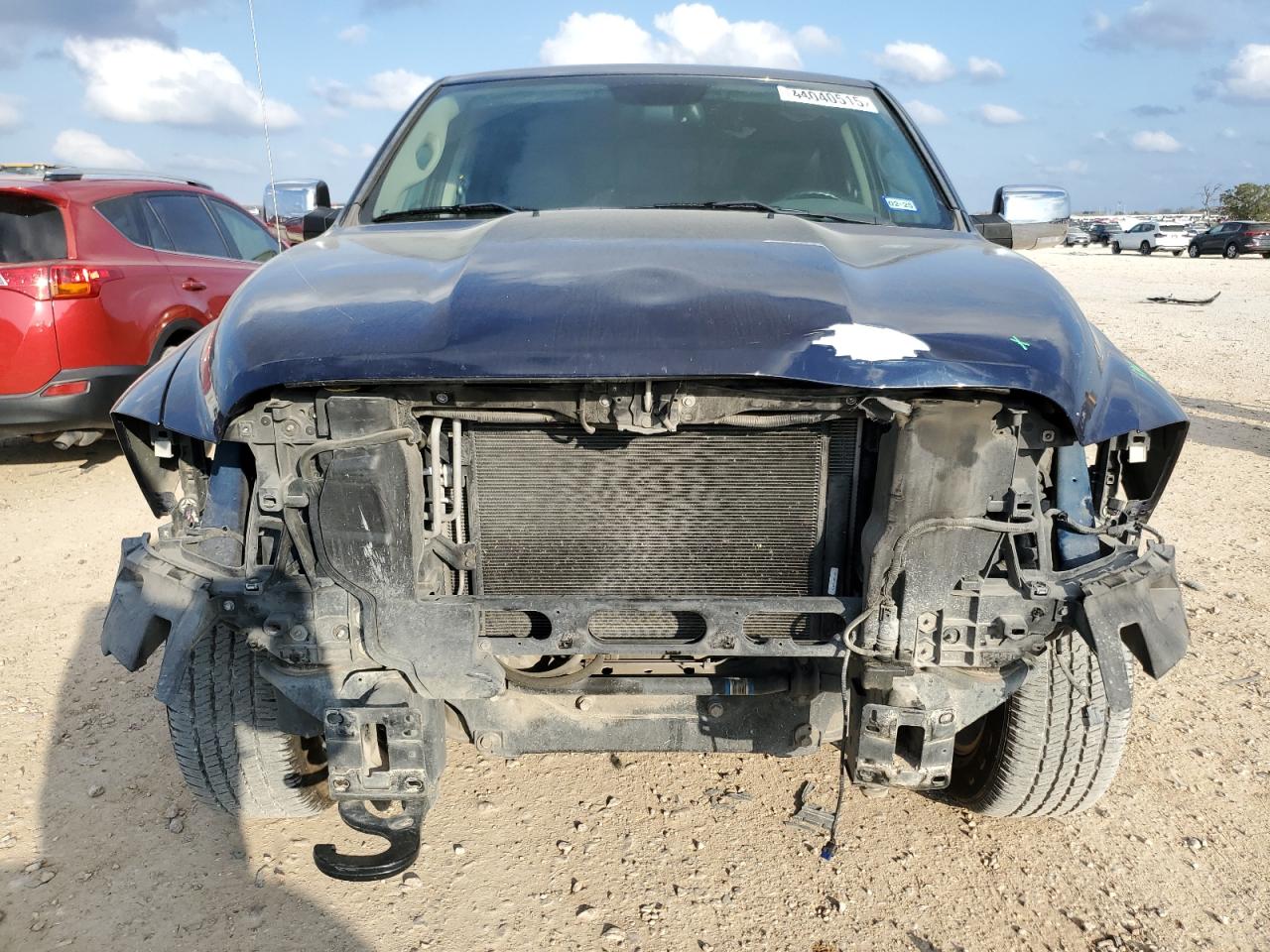 2018 RAM 1500 VIN 1C6RR7LT8JS152441 Copart auction photo, front end / minor dent/scratches damage thumbnail 5
