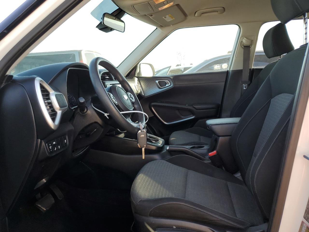 2020 KIA Soul VIN KNDJ23AU5L7067397 Copart auction photo, front end damage thumbnail 7