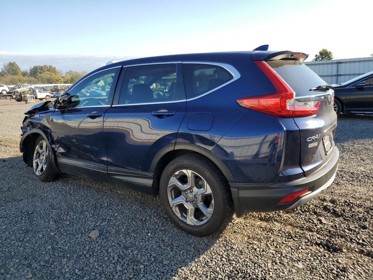 2017 Honda CR-V VIN 2HKRW2H88HH665030 Copart auction photo, side / front end damage thumbnail 2