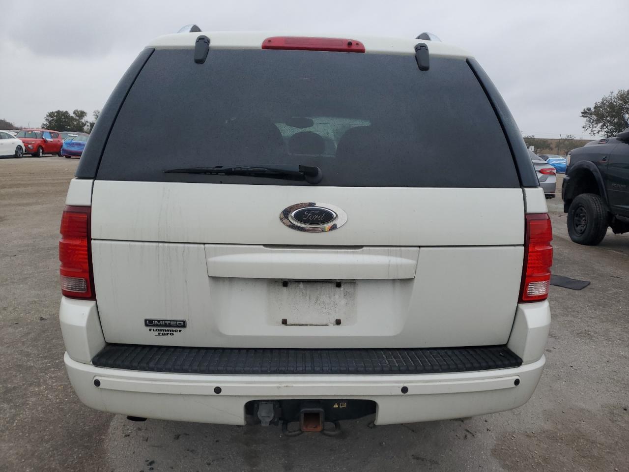 2003 Ford Explorer VIN 1FMDU75K83ZA63626 Copart auction photo, all over damage thumbnail 6