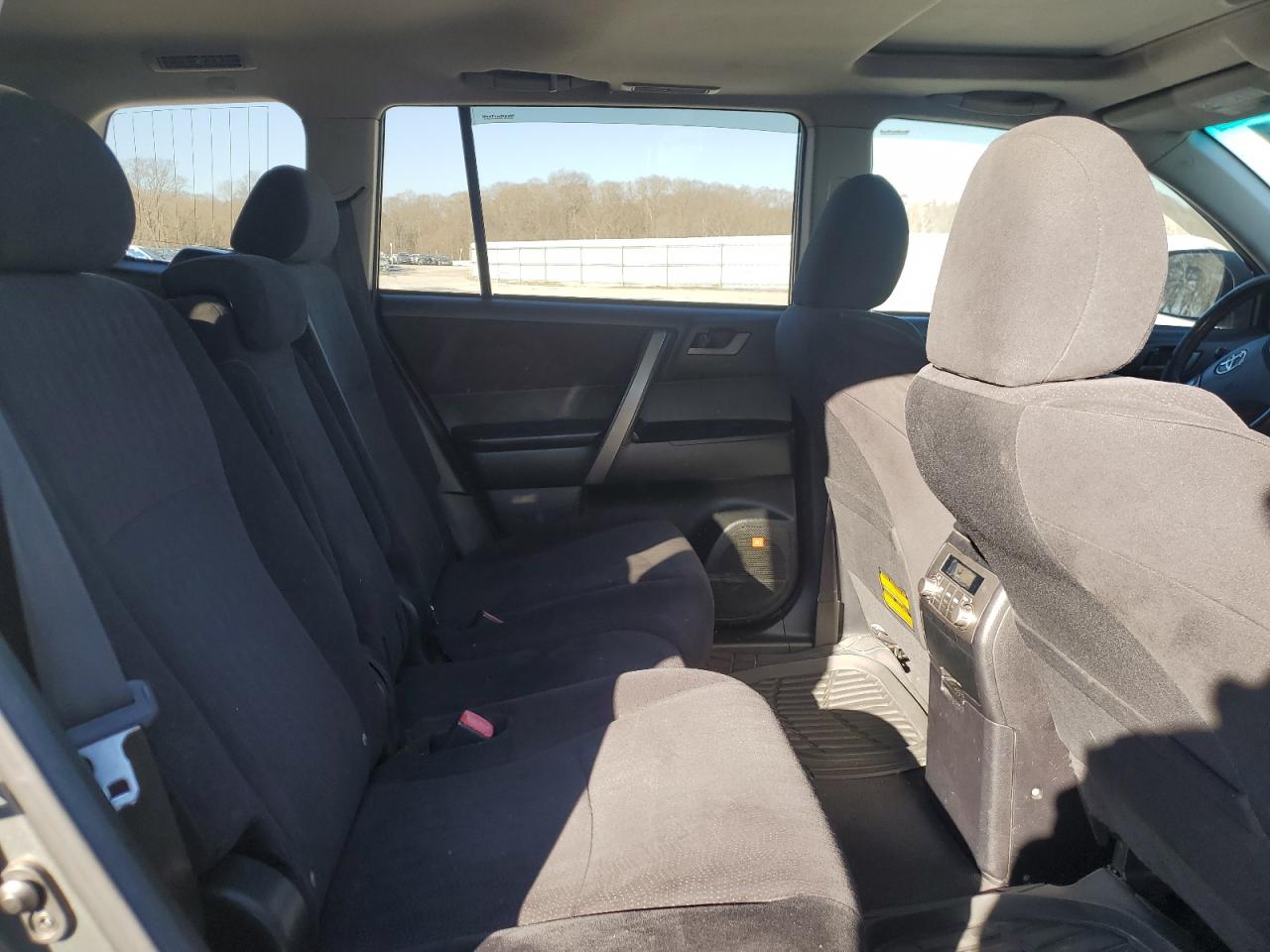 2010 Toyota Highlander VIN 5TDXK3EH1AS002007 Copart auction photo, mechanical / minor dent/scratches damage thumbnail 11