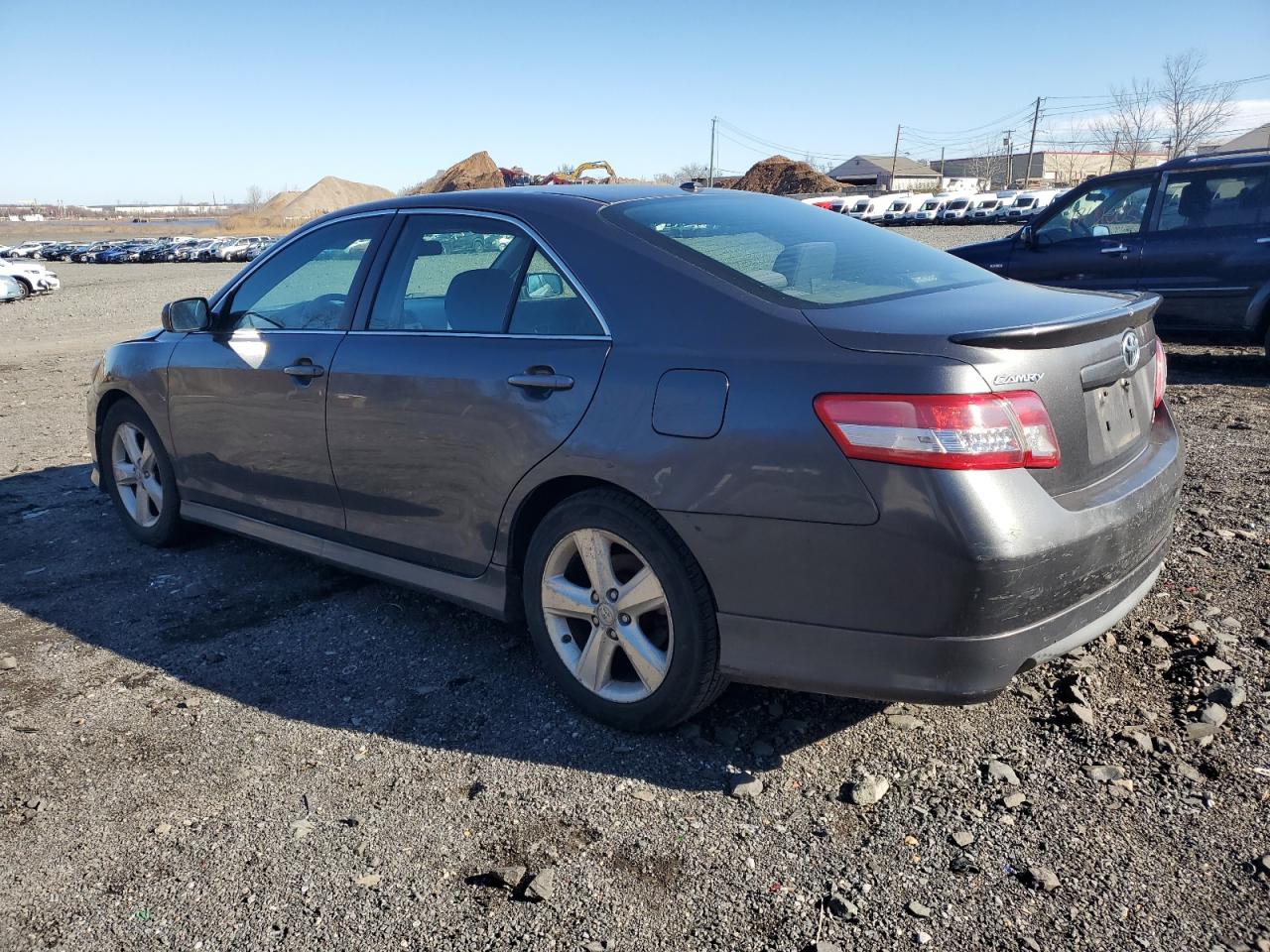 2011 Toyota Camry VIN 4T1BF3EK2BU195447 Copart auction photo, normal wear damage thumbnail 2