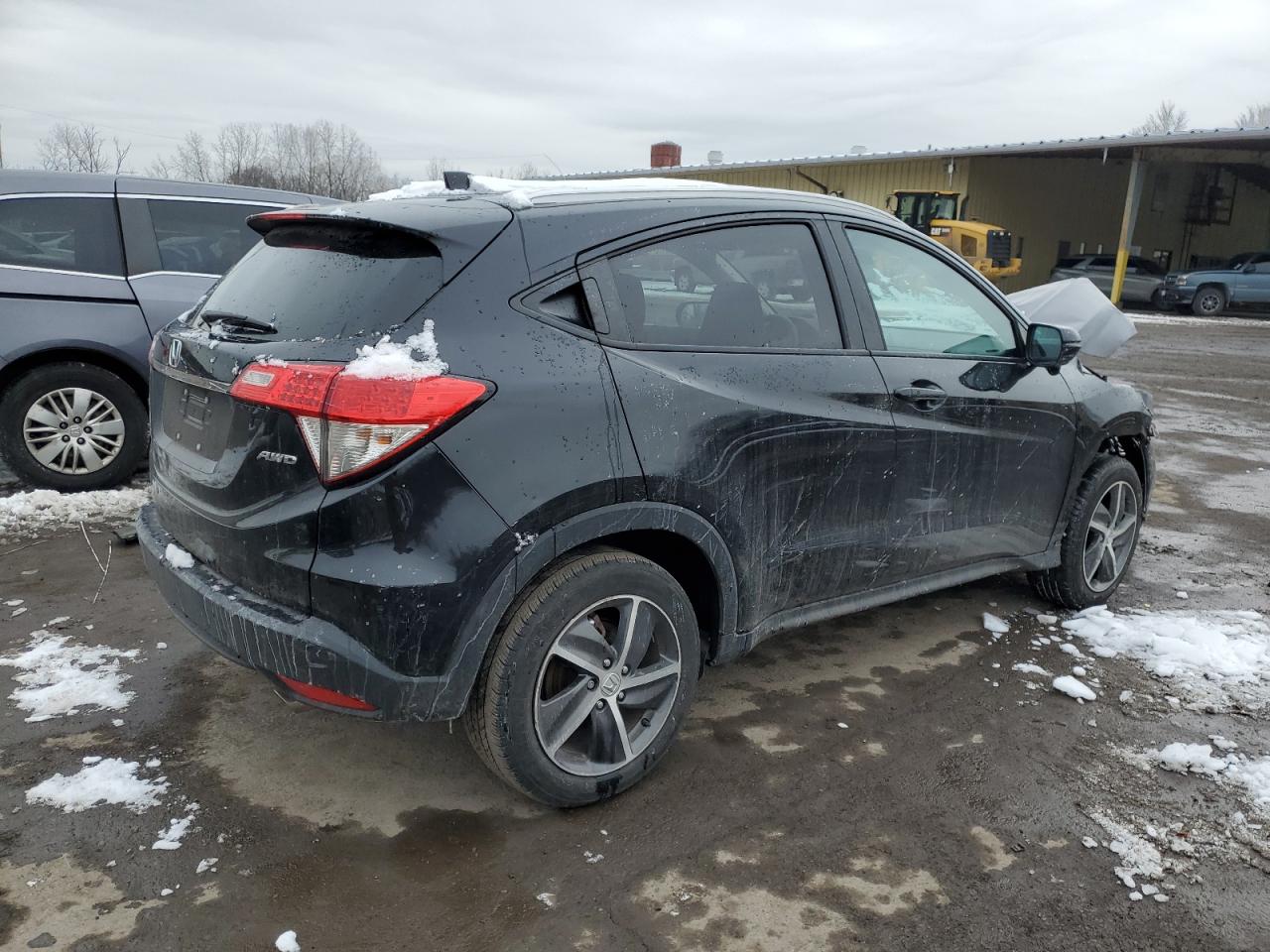 2022 Honda HR-V VIN 3CZRU6H58NM717257 Copart auction photo, front end / minor dent/scratches damage thumbnail 3