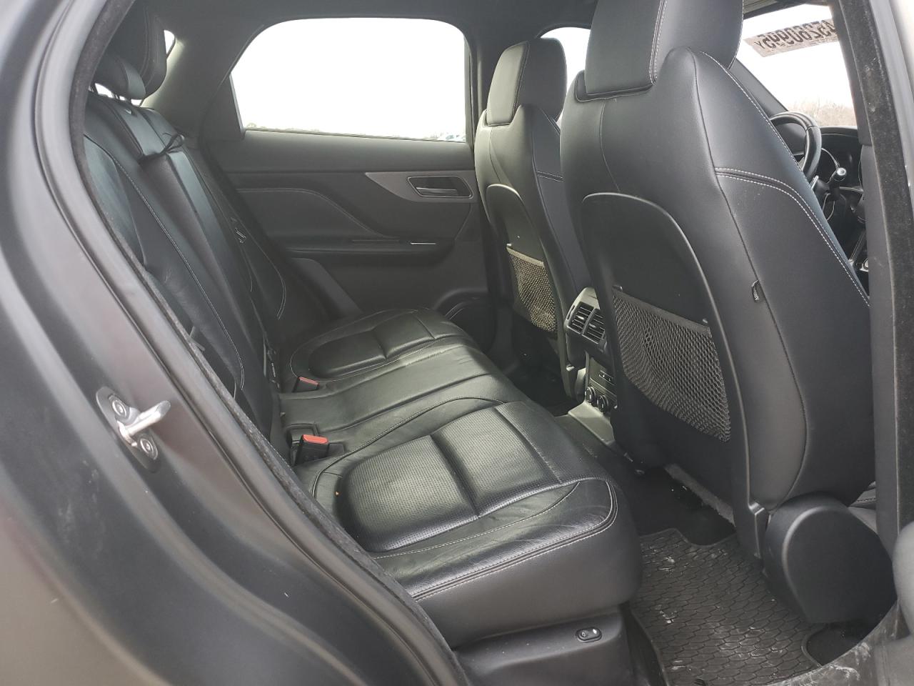 2018 Jaguar F-Pace VIN SADCM2FV9JA279397 Copart auction photo, front end / side damage thumbnail 11