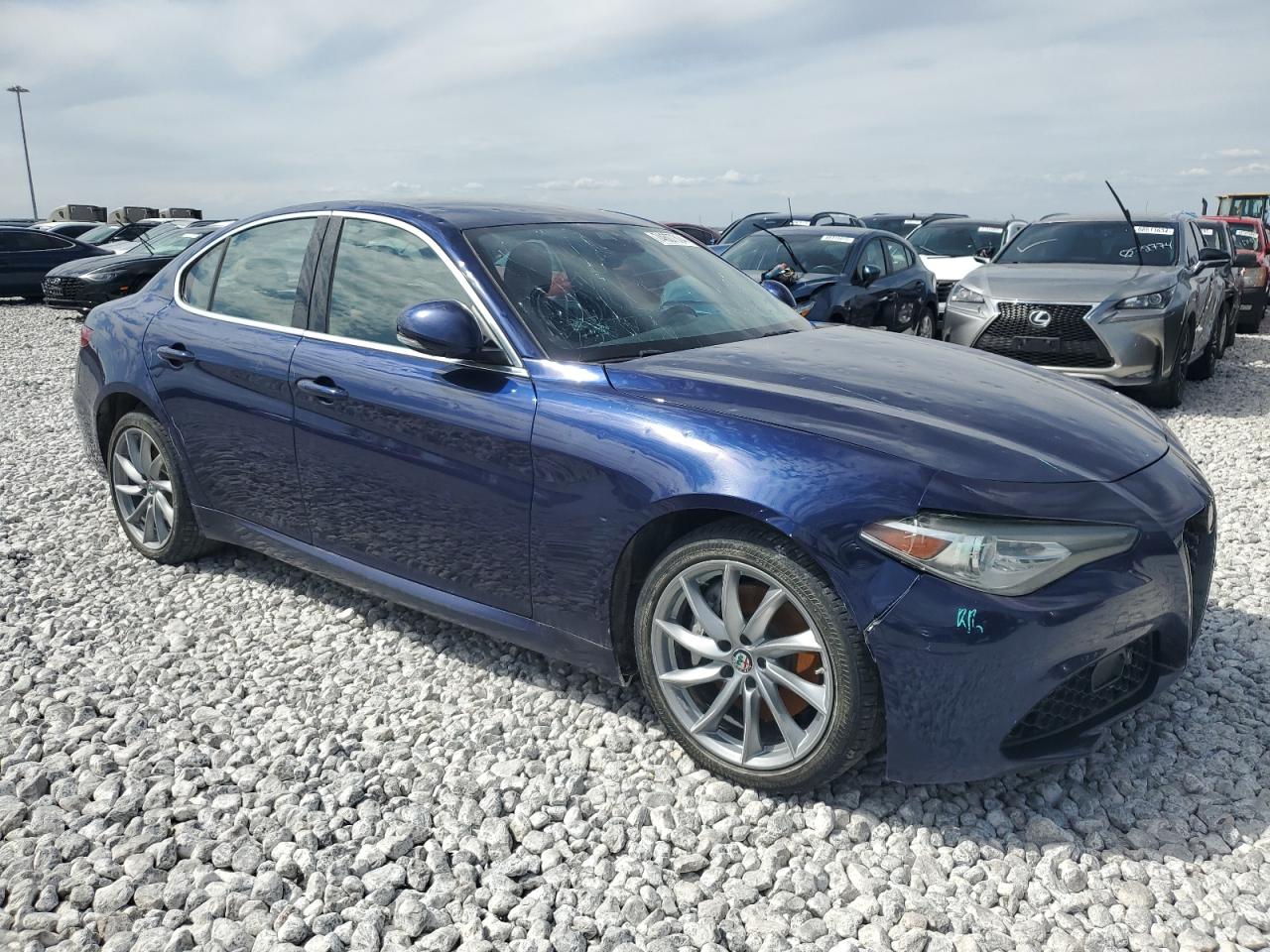 2017 Alfa Romeo Giulia VIN ZARFAEDN9H7536870 Copart auction photo, front end / hail damage thumbnail 4