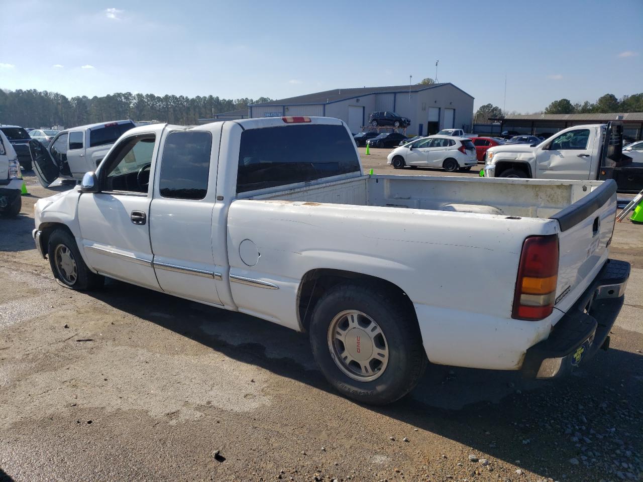 2001 GMC Sierra VIN 2GTEC19T011271078 Copart auction photo, all over / top/roof damage thumbnail 2