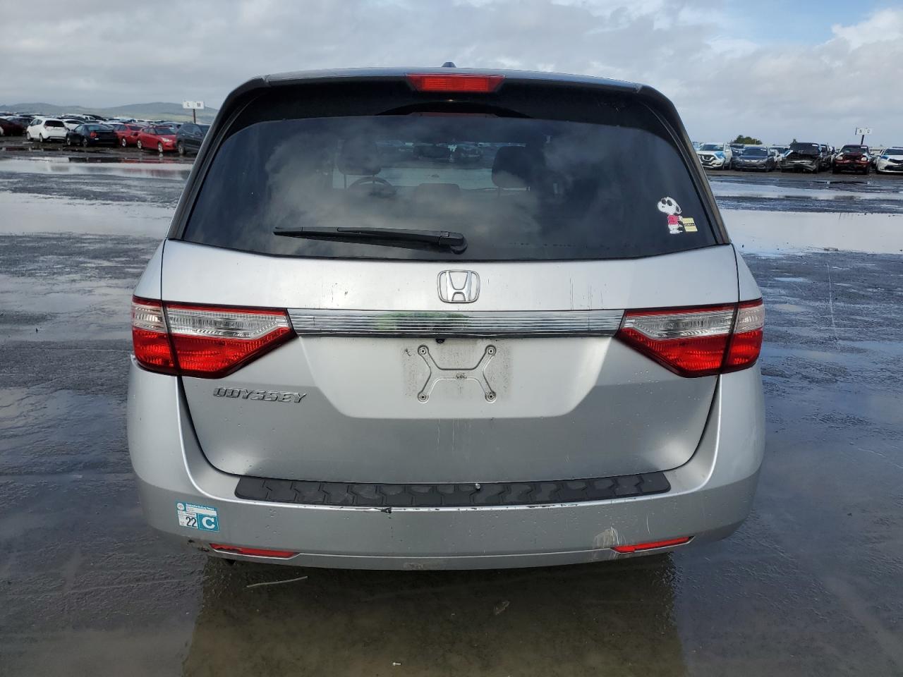 2011 Honda Odyssey VIN 5FNRL5H63BB067670 Copart auction photo, all over damage thumbnail 6