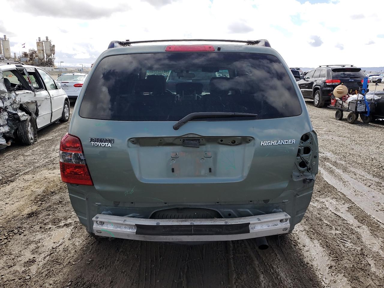2006 Toyota Highlander VIN JTEGD21A460137503 Copart auction photo, rear end damage thumbnail 6