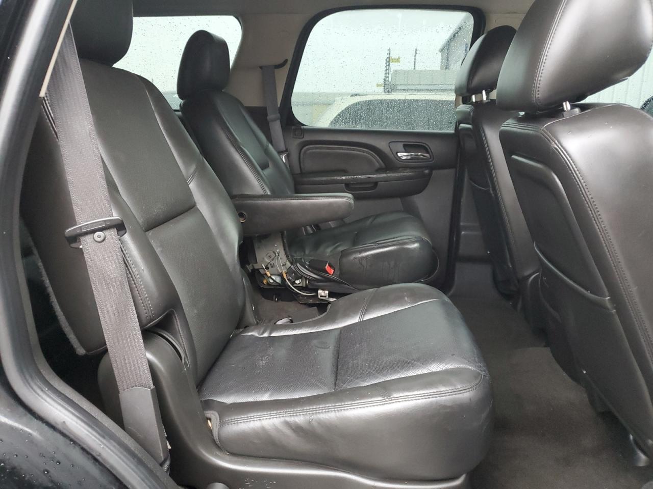 2011 GMC Yukon VIN 1GKS2EEF3BR125011 Copart auction photo, front end damage thumbnail 11