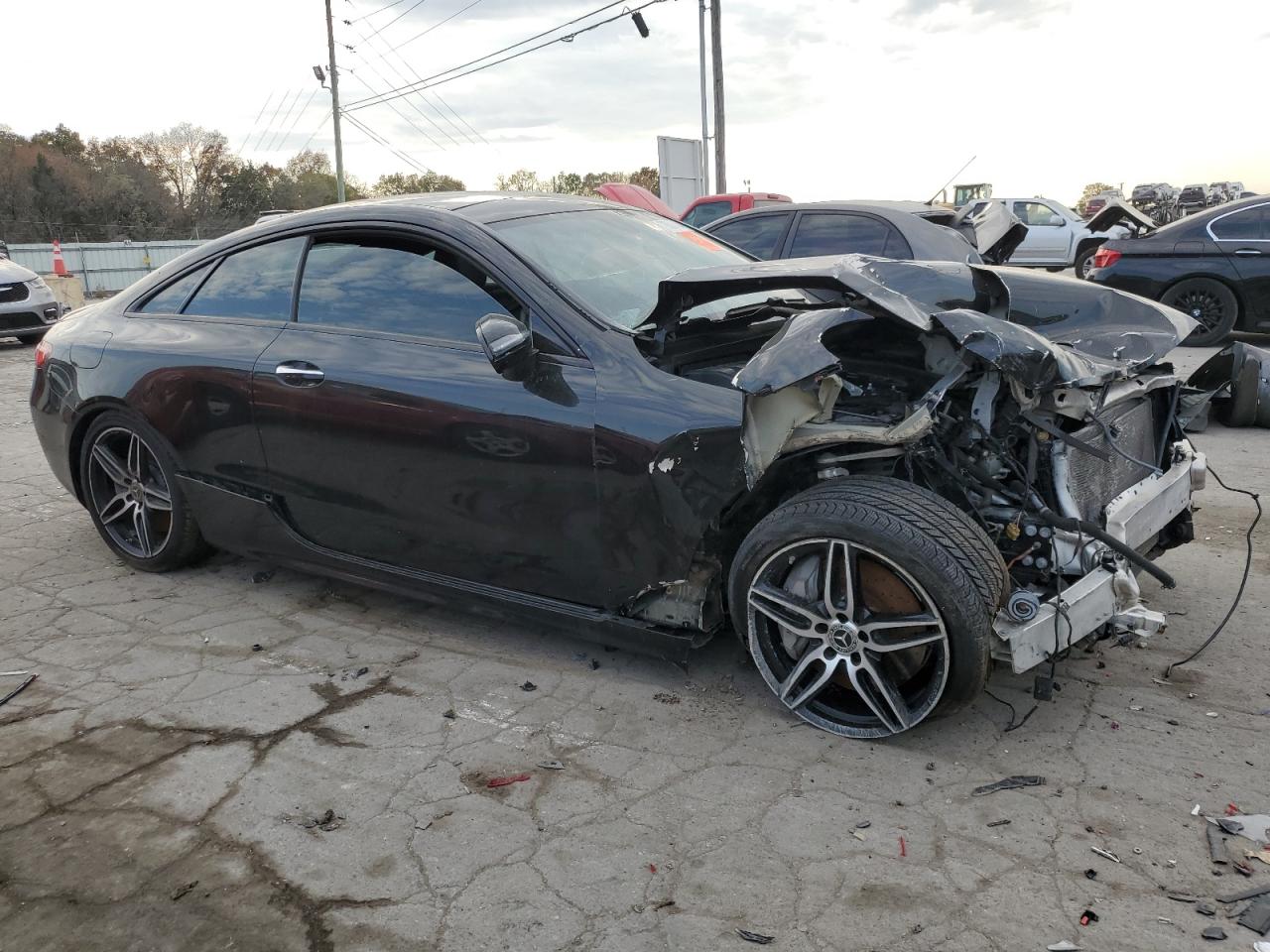 2019 Mercedes-Benz E-klasse VIN WDD1J6JB7KF108917 Copart auction photo, front end / side damage thumbnail 4