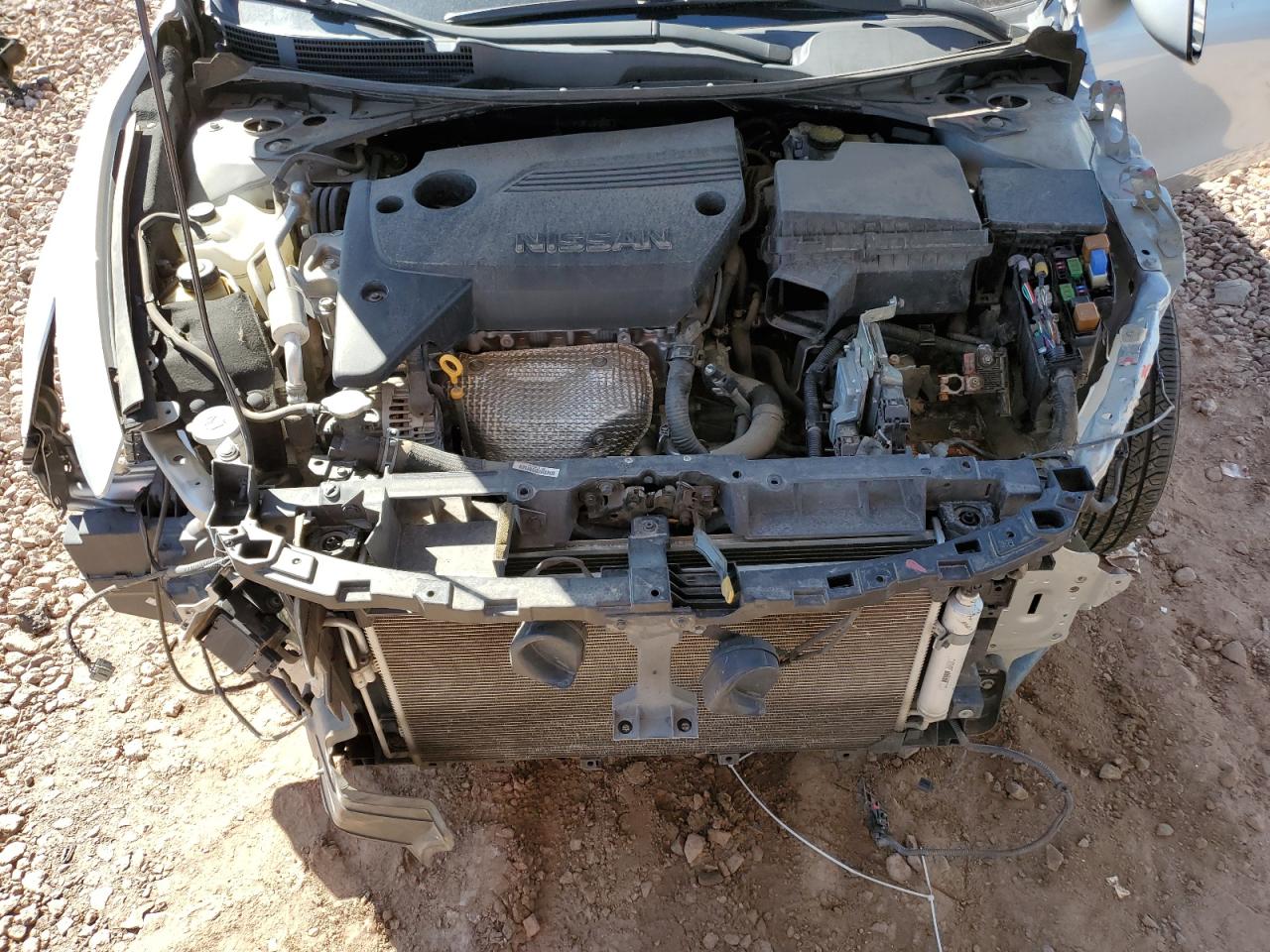 2018 Nissan Altima VIN 1N4AL3AP8JC123009 Copart auction photo, front end / side damage thumbnail 11