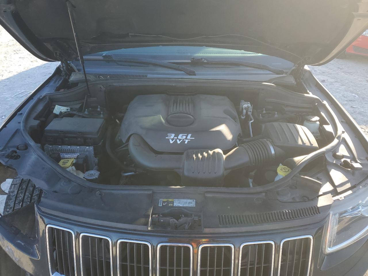 2014 Jeep Grand Cherokee VIN 1C4RJEBG0EC157447 Copart auction photo, front end damage thumbnail 12