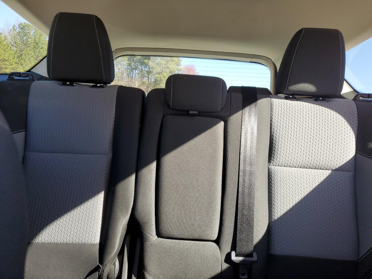 2017 Ford Escape VIN 1FMCU0GDXHUB73163 Copart auction photo, front end / undercarriage damage thumbnail 10