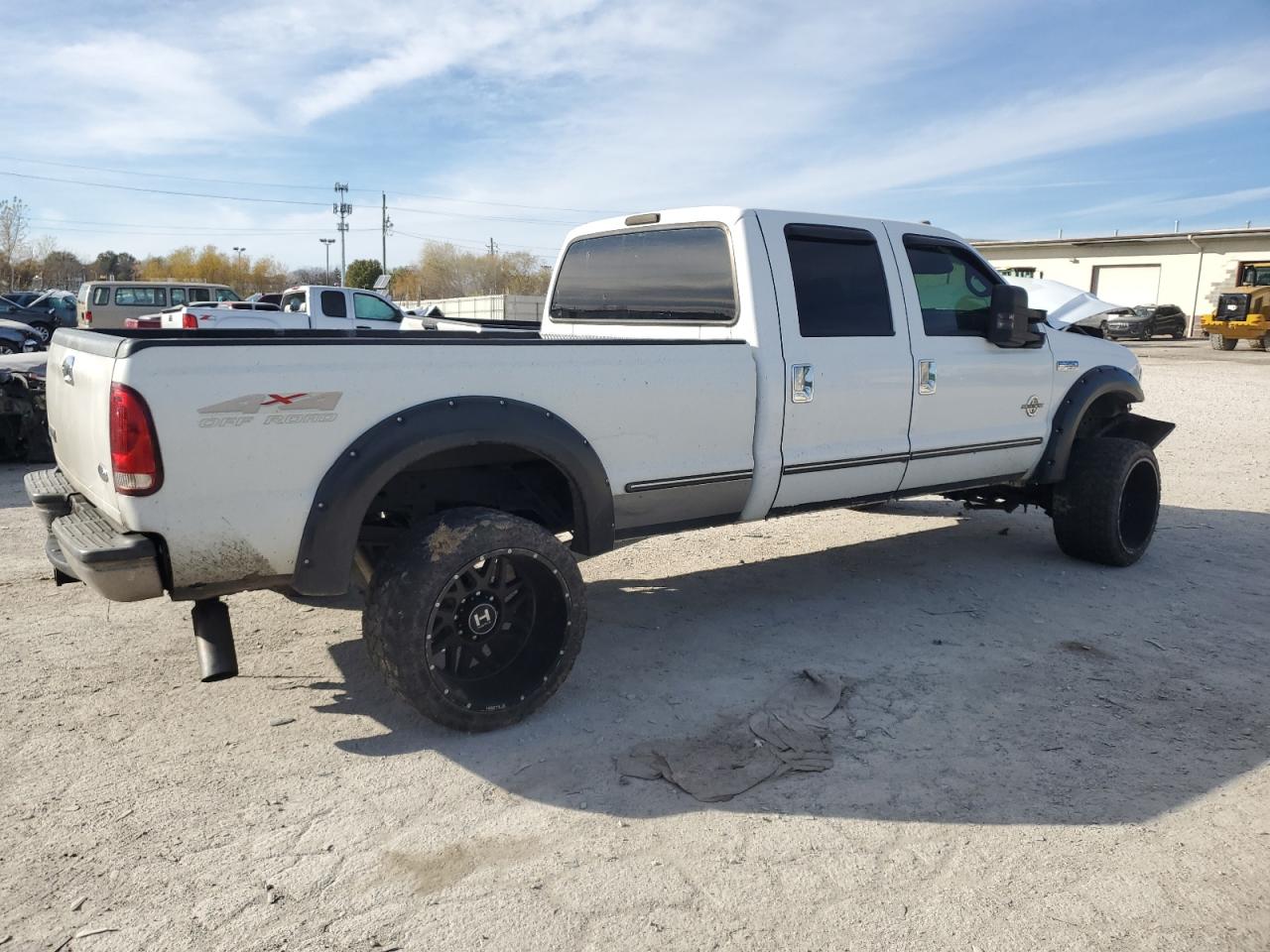 2002 Ford F350 VIN 1FDWW36F42EC71814 Copart auction photo, front end / minor dent/scratches damage thumbnail 3