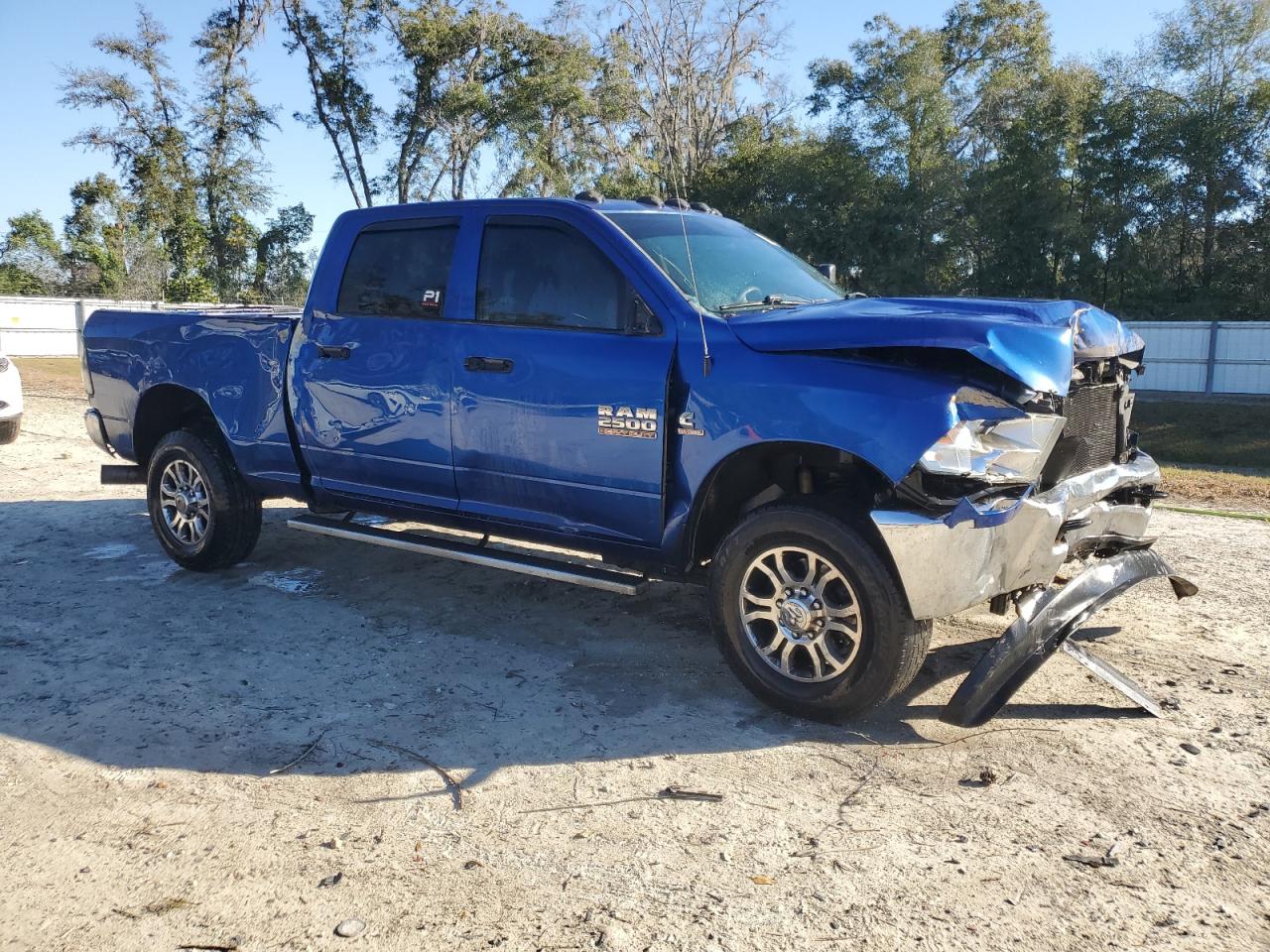 2015 RAM 2500 VIN 3C6UR5CL9FG594318 Copart auction photo, all over damage thumbnail 4