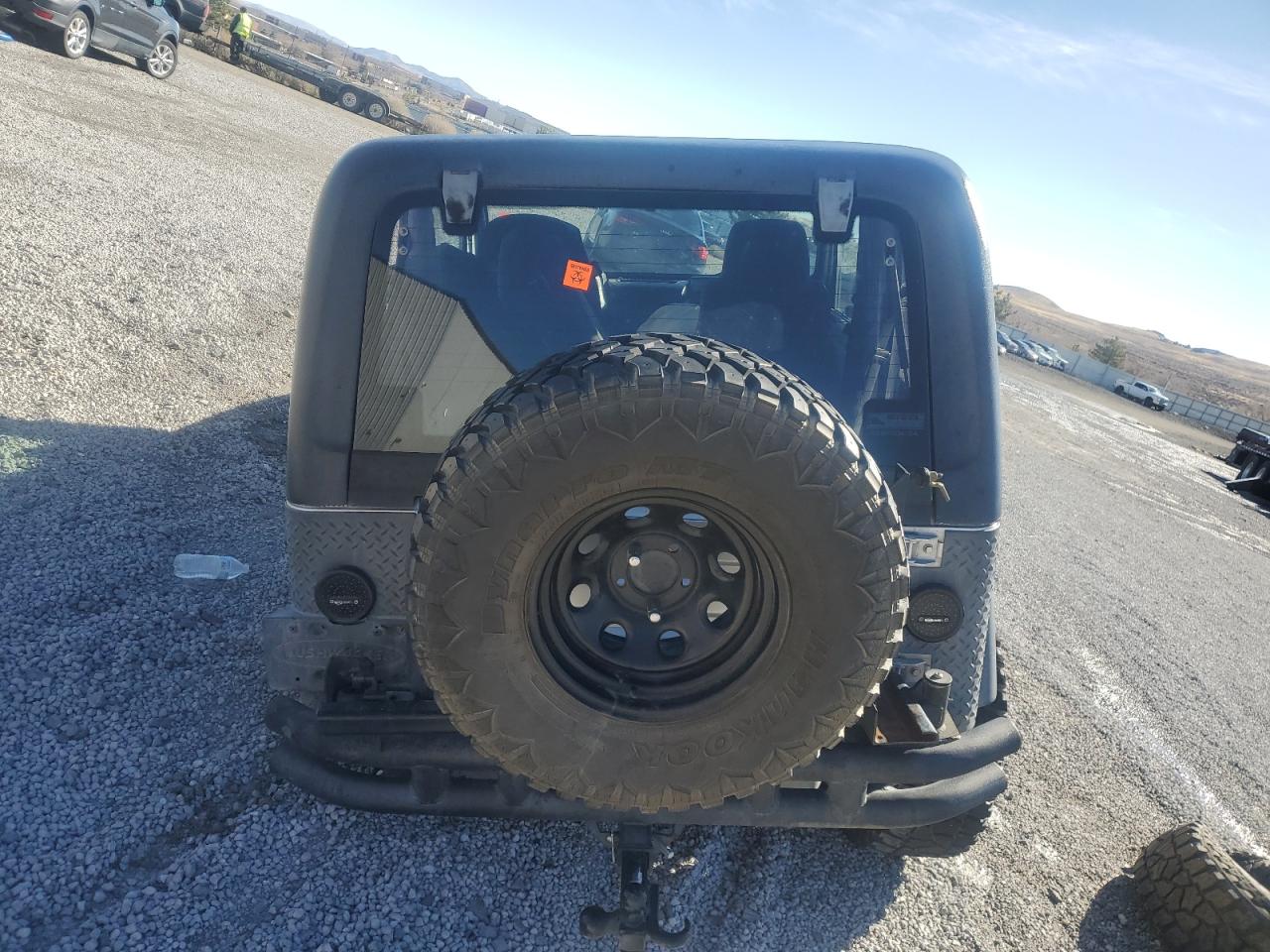 2005 Jeep Wrangler VIN 1J4FA49S05P375785 Copart auction photo, front end / side damage thumbnail 6