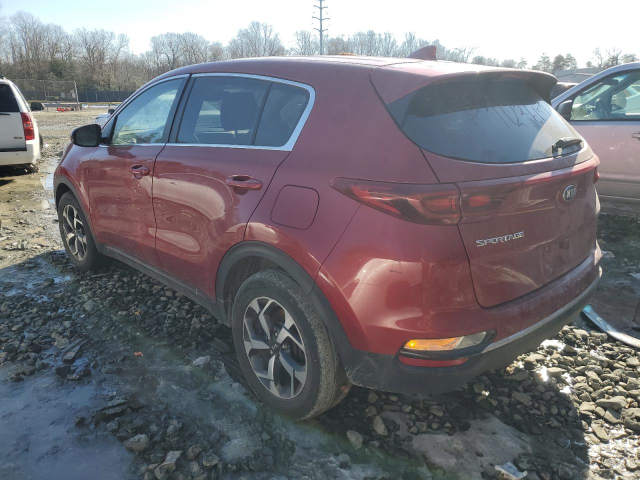 2020 KIA Sportage VIN KNDPM3AC1L7719184 Copart auction photo, minor dent/scratches damage thumbnail 2