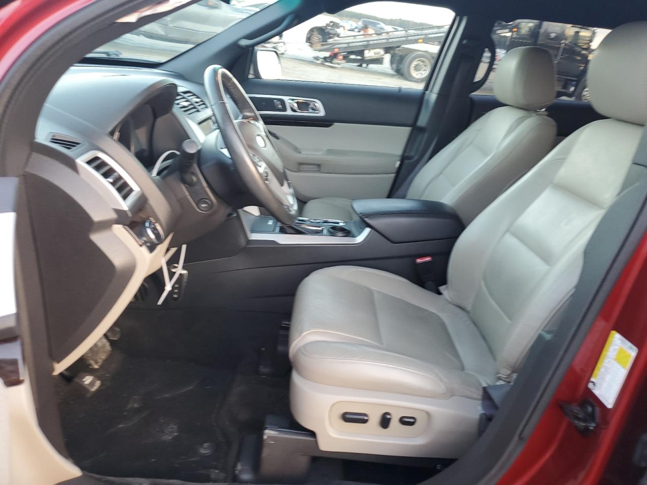 2015 Ford Explorer VIN 1FM5K7F80FGB91193 Copart auction photo, side / front end damage thumbnail 7