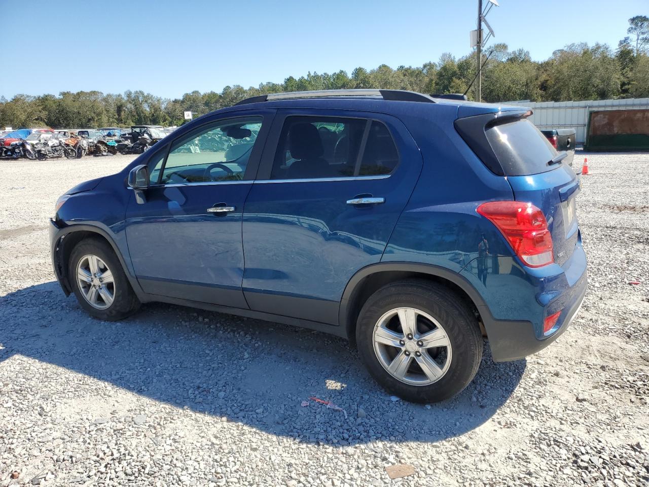 2019 Chevrolet Trax VIN 3GNCJLSB2KL281824 Copart auction photo, front end / minor dent/scratches damage thumbnail 2