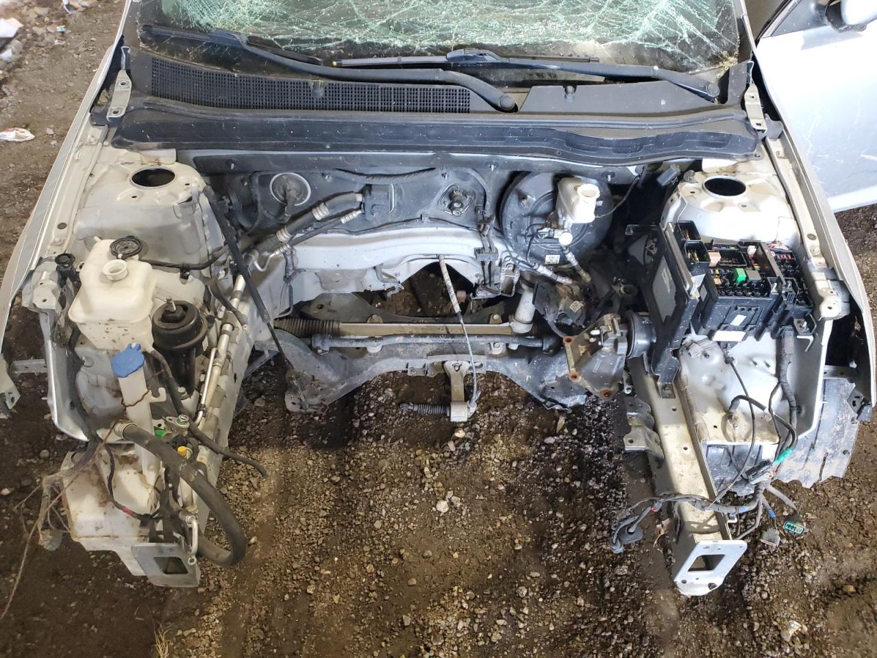 2015 KIA Optima VIN 5XXGM4A74FG504533 Copart auction photo, vandalism / stripped damage thumbnail 11