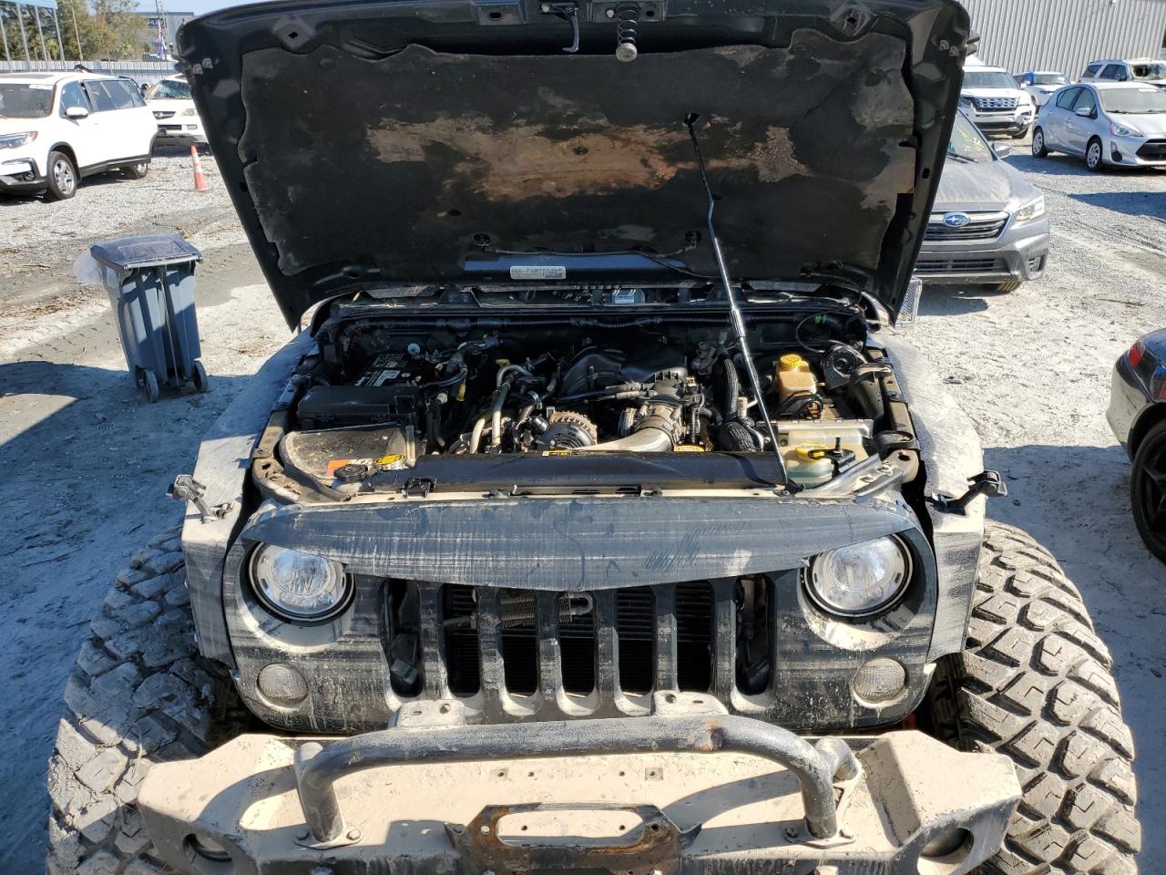 2017 Jeep Wrangler VIN 1C4BJWFG7HL503290 Copart auction photo, water/flood damage thumbnail 11