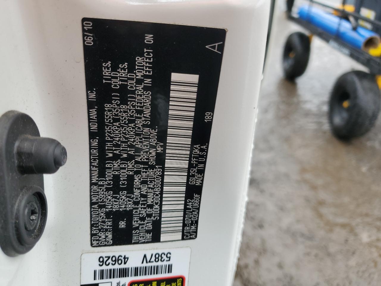 2011 Toyota Sienna VIN 5TDDK3DC4BS007891 Copart auction photo, rear end damage thumbnail 13