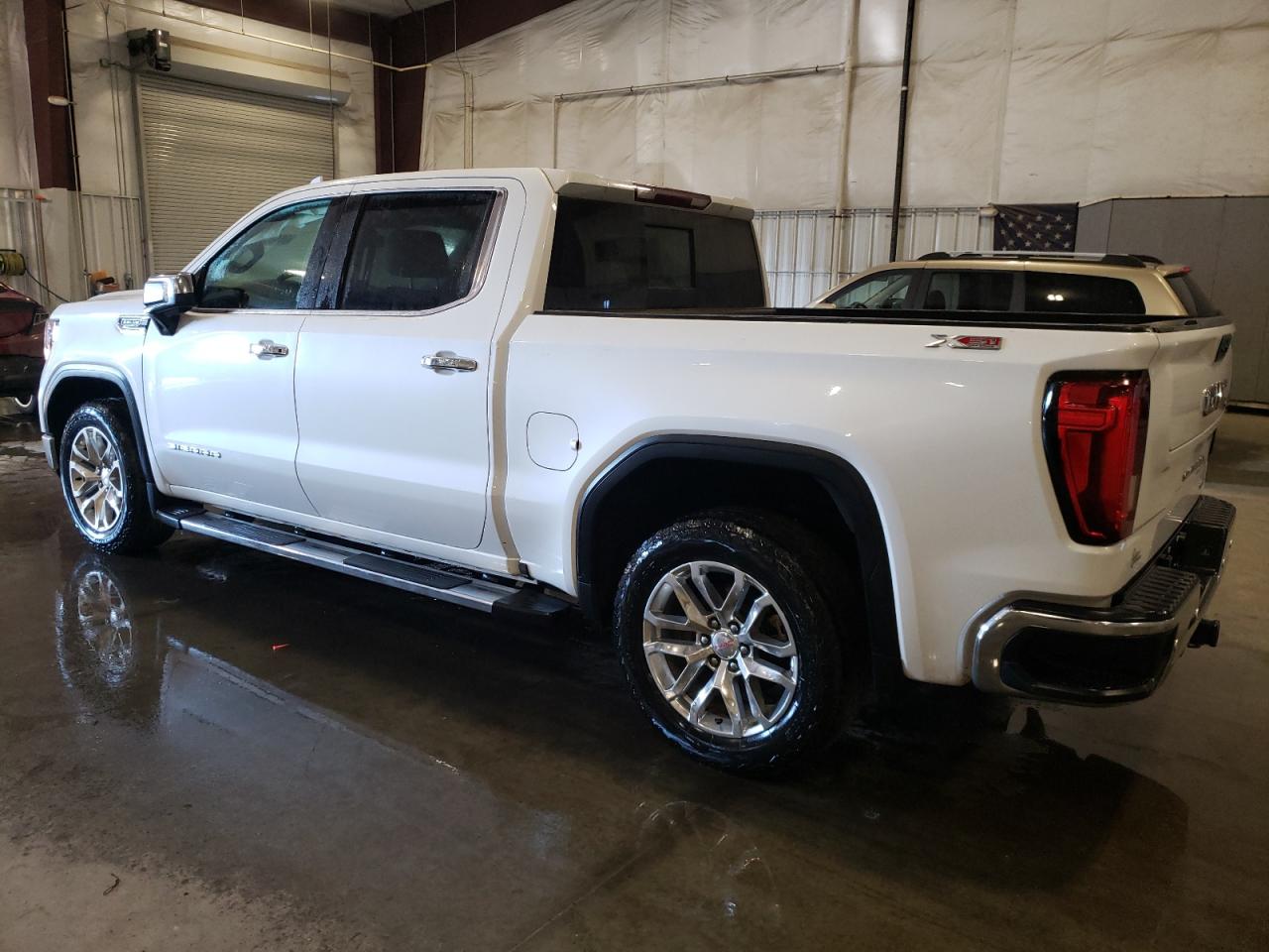 2019 GMC Sierra VIN 3GTU9DEL3KG166447 Copart auction photo, front end / side damage thumbnail 2
