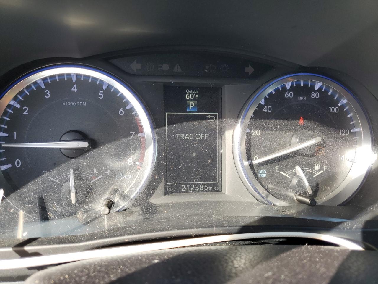 2014 Toyota Highlander VIN 5TDYKRFH2ES008586 Copart auction photo, undercarriage damage thumbnail 9