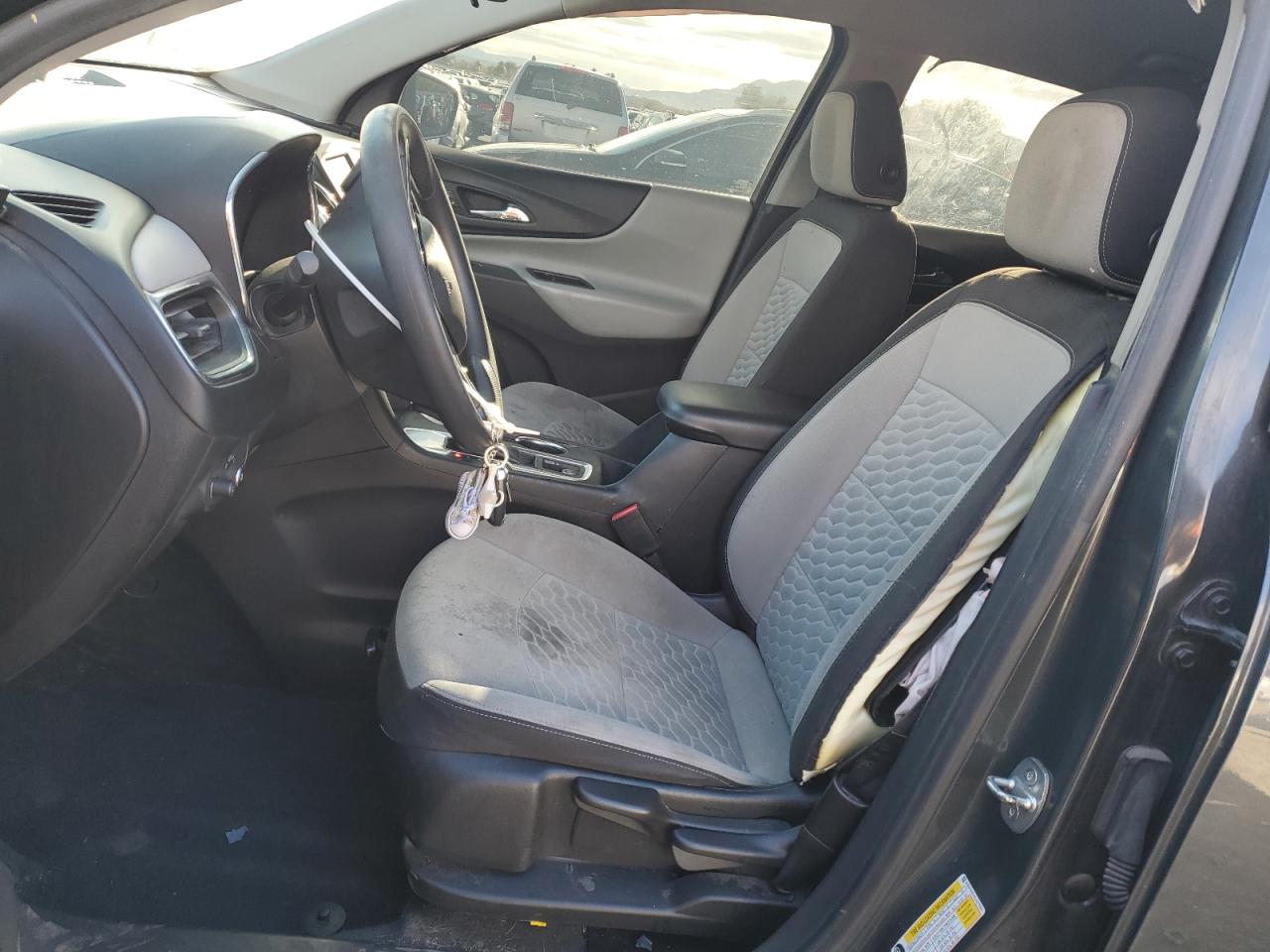 2020 Chevrolet Equinox VIN 2GNAXHEV6L6273563 Copart auction photo, vandalism / all over damage thumbnail 7