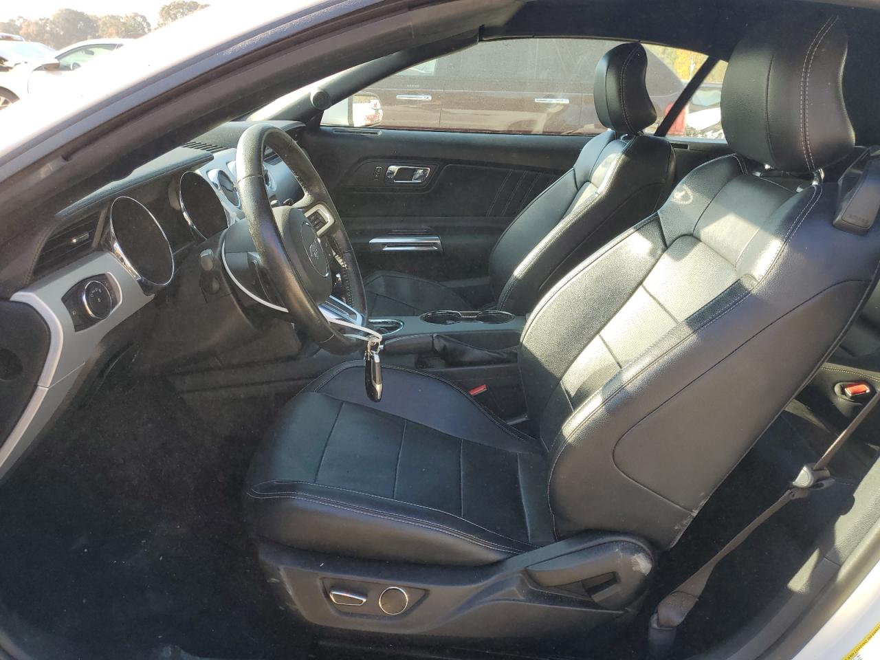 2015 Ford Mustang VIN 1FATP8UH9F5419232 Copart auction photo, rear end damage thumbnail 7