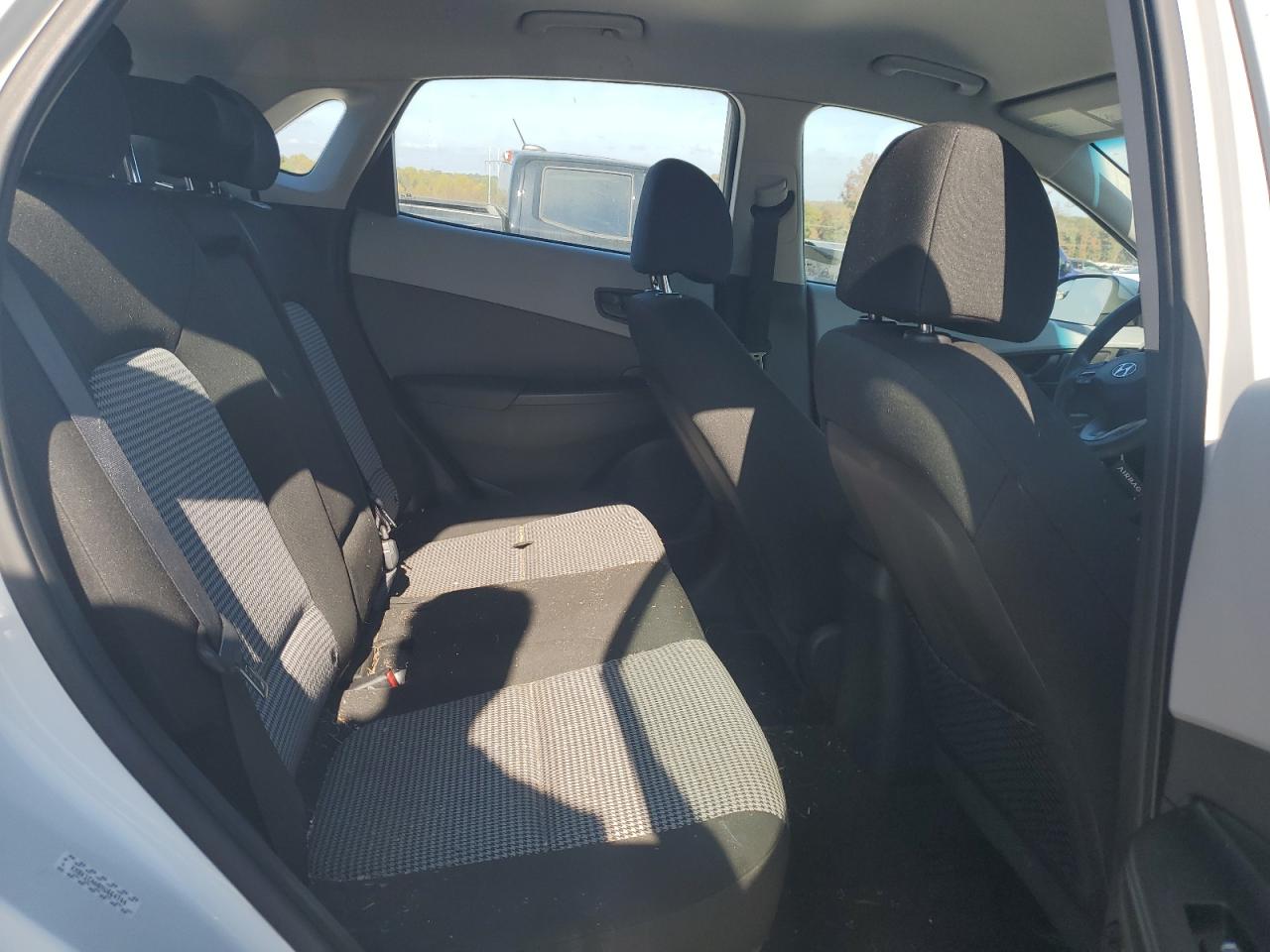 2021 Hyundai Kona VIN KM8K1CAA0MU664744 Copart auction photo, front end damage thumbnail 11