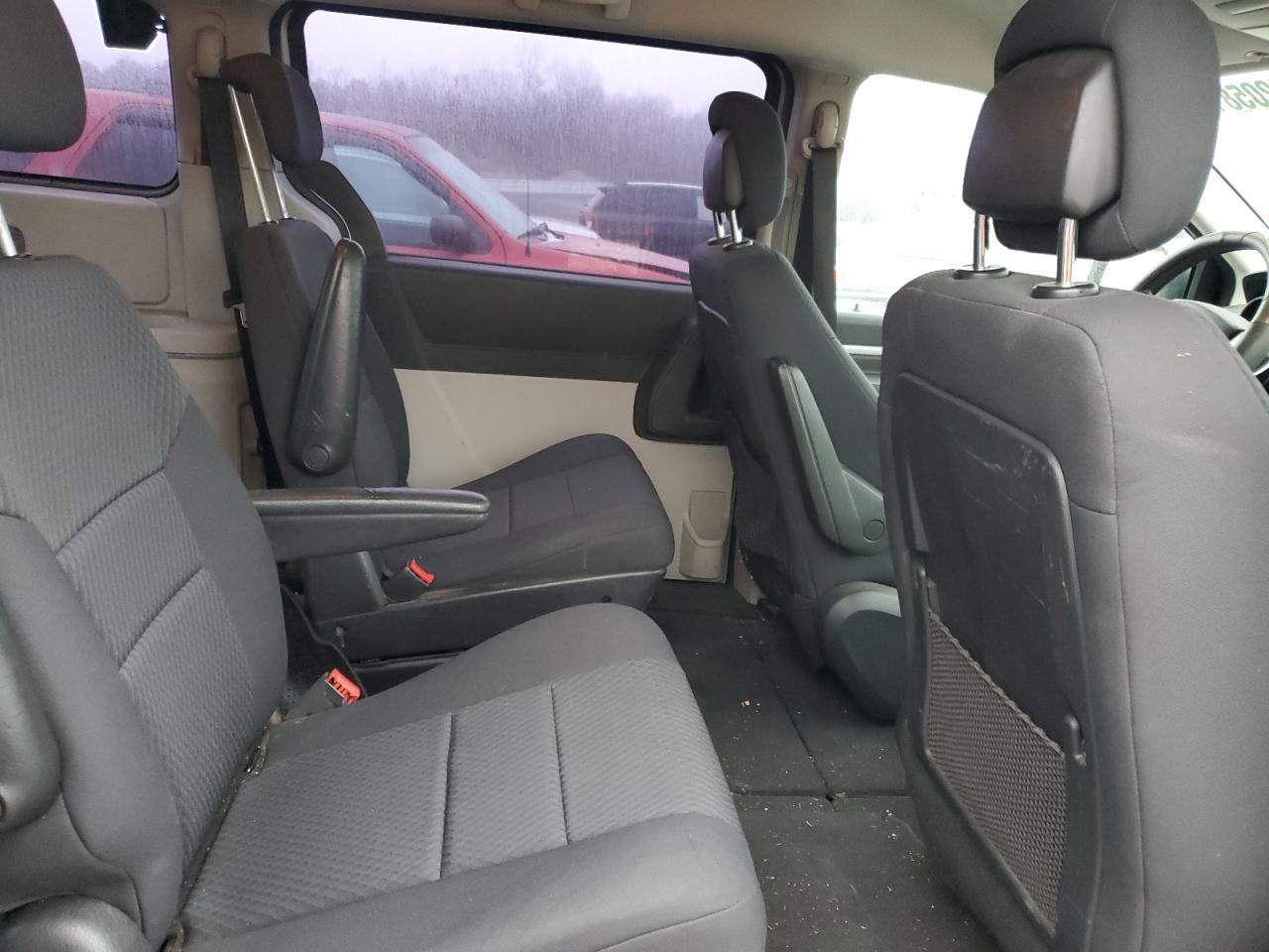 2010 Dodge Caravan VIN 2D4RN4DE1AR372642 Copart auction photo, front end damage thumbnail 11