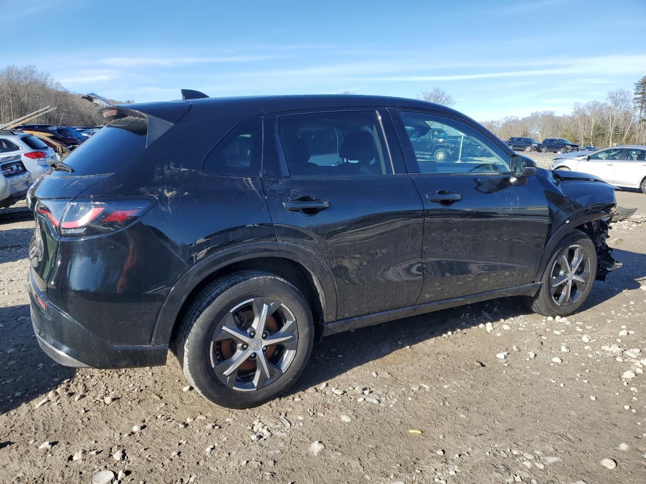 2024 Honda HR-V VIN 3CZRZ2H76RM729943 Copart auction photo, front end / undercarriage damage thumbnail 3