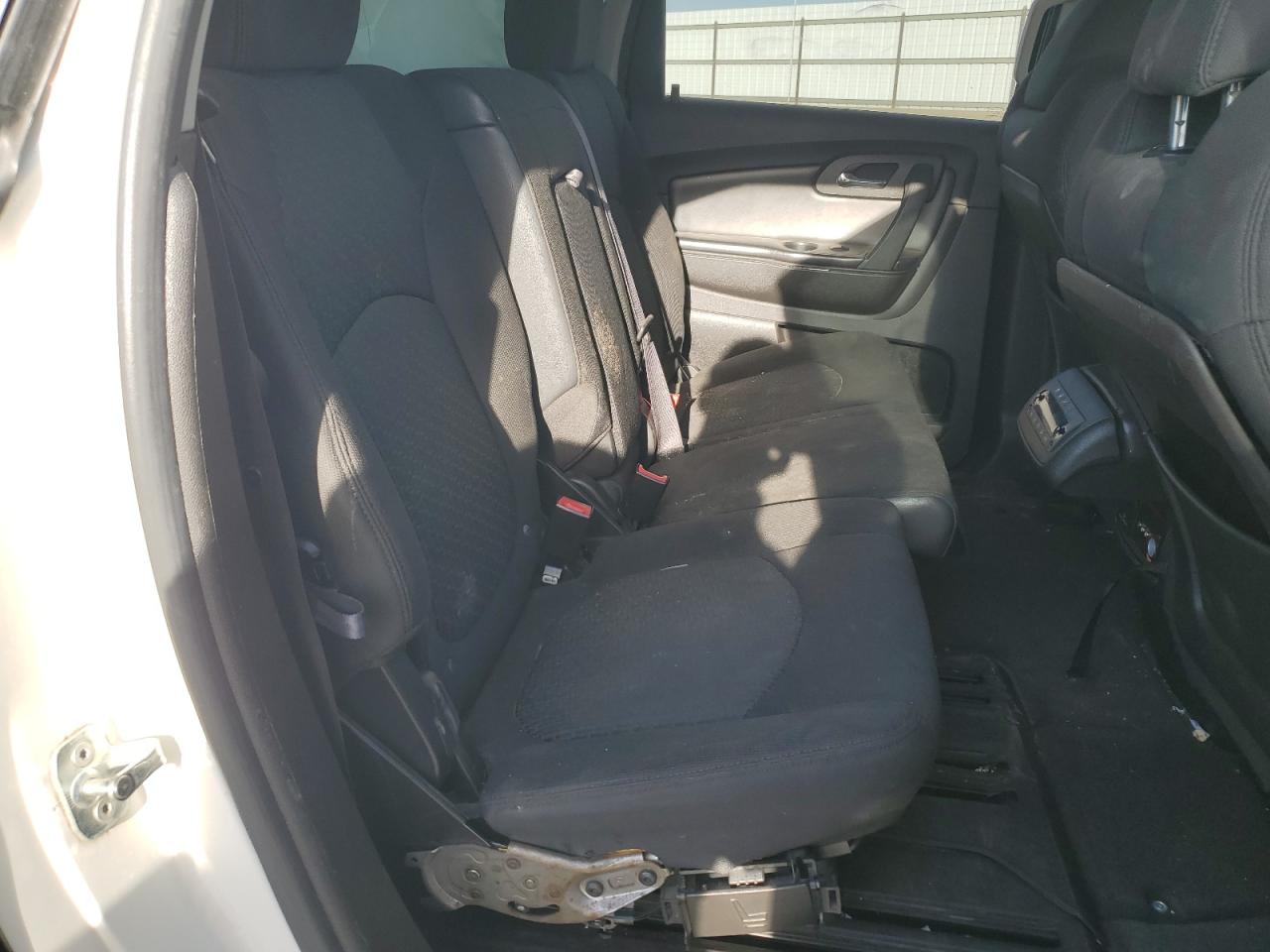2011 Chevrolet Traverse VIN 1GNKRGED7BJ116934 Copart auction photo, front end / side damage thumbnail 11