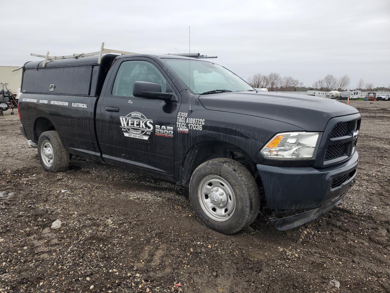 2016 RAM 2500 VIN 3C6LR4AT6GG185705 Copart auction photo, front end / minor dent/scratches damage thumbnail 4