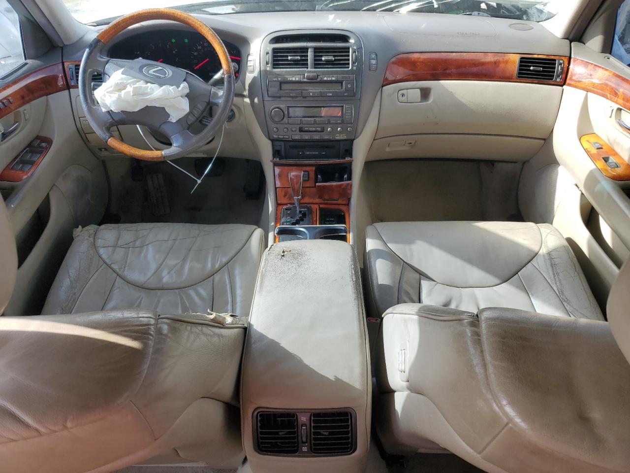 2001 Lexus LS VIN JTHBN30FX10019946 Copart auction photo, front end damage thumbnail 8