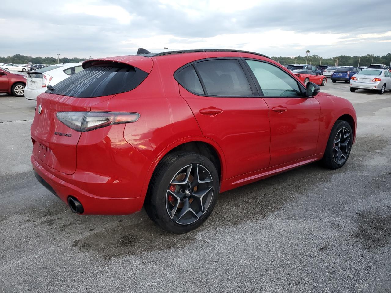 2020 Alfa Romeo Stelvio VIN ZASPAKBN1L7C95824 Copart auction photo, water/flood damage thumbnail 3