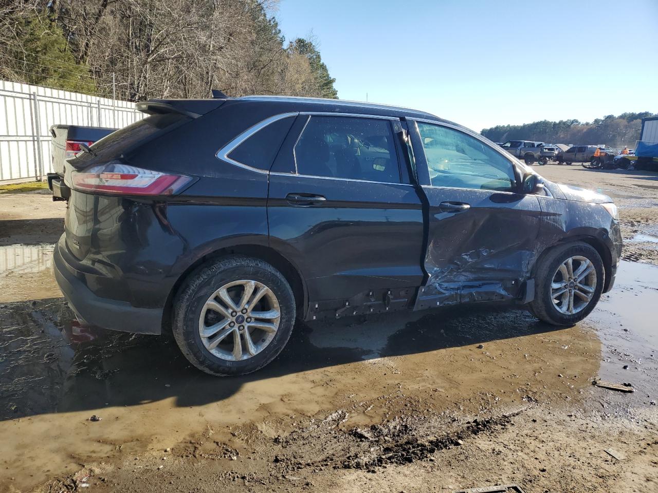2019 Ford Edge VIN 2FMPK3J95KBB93749 Copart auction photo, side / minor dent/scratches damage thumbnail 3