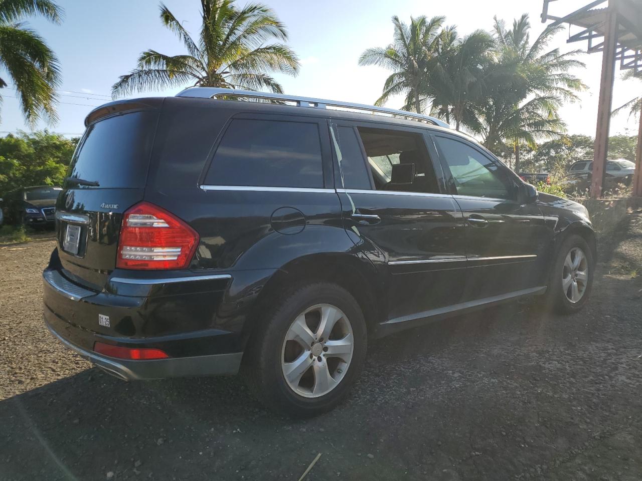 2010 Mercedes-Benz GL-klasse VIN 4JGBF7BE1AA581881 Copart auction photo, water/flood damage thumbnail 3