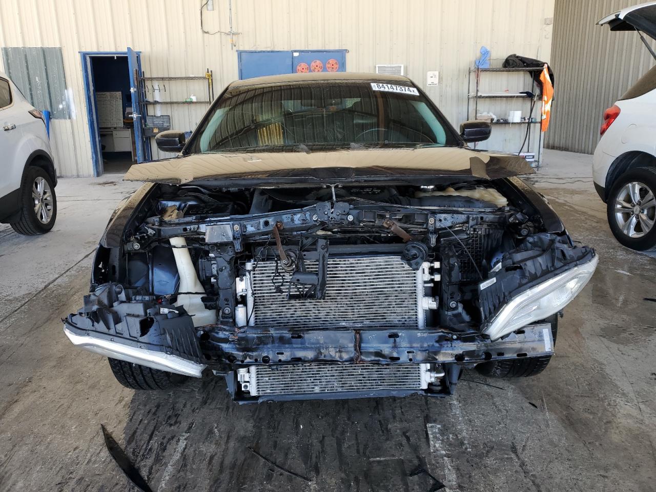 2015 Chrysler 300 VIN 2C3CCAAG1FH930598 Copart auction photo, front end / rear end damage thumbnail 5